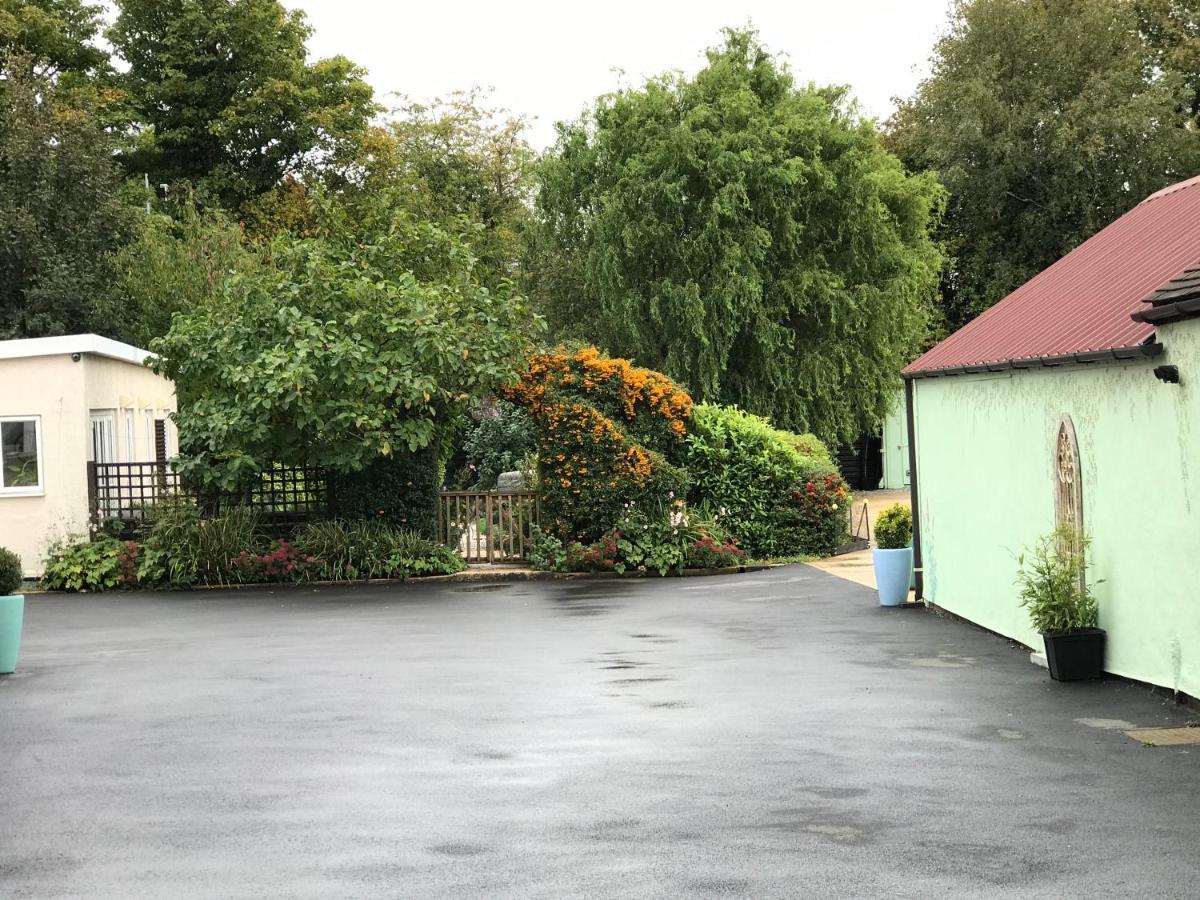 The Hawthornes Licensed Guest House Knottingly Eksteriør bilde