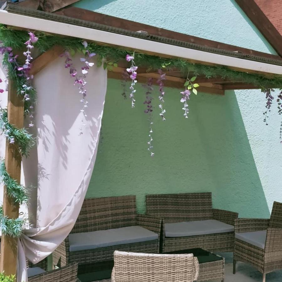 The Hawthornes Licensed Guest House Knottingly Eksteriør bilde